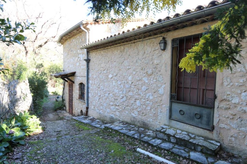 Domaine Des Petites Soeurs A 800M Du Centre Historique Avec 5200M2 De Parc Arbore Vence Eksteriør bilde